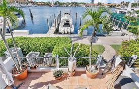Townhome – Aventura, Florida, USA for $1,500,000
