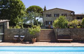 Historic villa with a swimming pool and vineyards, Chianti, Italy for 1,700,000 €