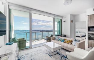 2-bedroom apartments in condo 108 m² in Miami for $1,325,000