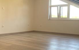 Korčula Lumbarda duplex apartment for sale divisible into 2 for 480,000 €