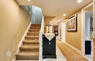 9-bedroom house in North York for C$2,484,000