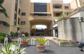 Two-level apartment with a terrace, in 1 km from the sea, Piano di Sorrento, Italy for 520,000 €