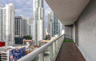 2-bedroom apartments in condo 117 m² in Miami for $740,000