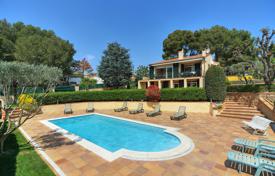 Two-storey Mediterranean style villa with fantastic panoramic views, Costa Brava, Spain for 699,000 €