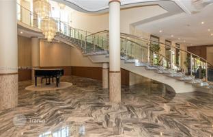 2-bedroom apartments in condo 91 m² in Miami Beach for $499,000