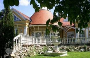 Beautiful villa with a pool, a garden and a barbecue, Budakesi, Hungary for 877,000 €
