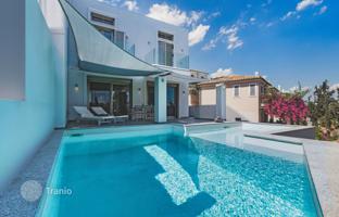 Furnished house with a swimming pool near the sea in Kranidi, Peloponnese, Greece for 650,000 €