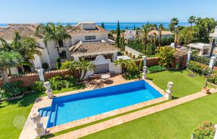 5-bedroom villa 940 m² in Marbella for 5,500,000 €