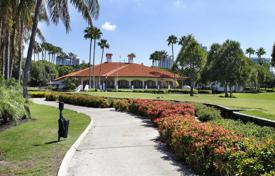 Condo – Fisher Island Drive, Miami Beach, Florida,  USA for $3,700,000