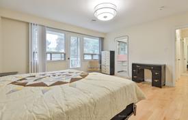 Townhome – North York, Toronto, Ontario,  Canada for C$2,419,000