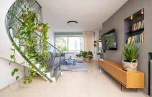 3-bedroom cottage 90 m² in Tel Aviv for $2,357,000