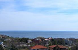 Spacious penthouse with 2 large terraces, 500 m from the sea, in Byala for 120,000 €