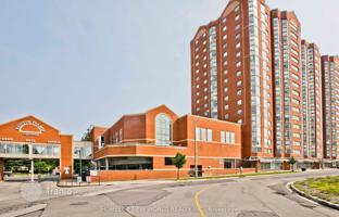 6-bedroom apartment in Eglinton Avenue East for C$852,000