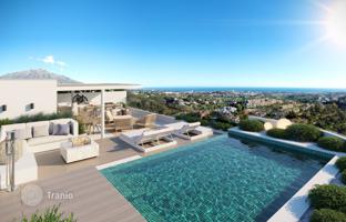 4-bedroom penthouse 218 m² in Benahavis for 2,176,000 €