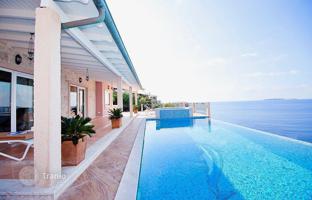8-bedroom villa 600 m² in Kash for 194,349,000 TRY