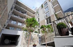 1-bedroom apartment 52 m² in Dobrota for 258,000 €