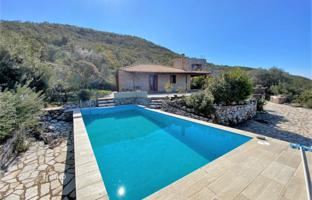 Two-storey villa with a pool and panoramic views in Kalamata, Peloponnese, Greece for 750,000 €