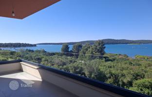 2-bedroom apartment 104 m² in Medulin for 631,000 €
