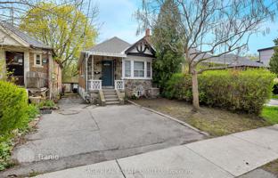 7-bedroom house in York for C$1,284,000