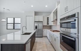 Townhome – Lake Worth, Palm Beach, Florida,  USA for $790,000