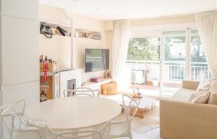 Renovated apartment with a sea view at 500 meters from the beach, Castelldefels, Spain for 329,000 €