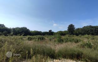 Land plot 800 m² in Pula for 198,000 €
