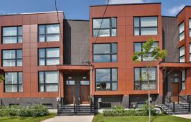 Terraced house – Bayview Avenue, Toronto, Ontario,  Canada for C$2,056,000