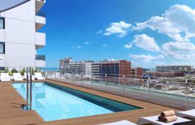 New apartment in a prestigious complex with swimming pools, Badalona, Barcelona, Spain for $431,000