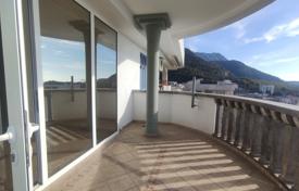 One-bedroom apartment with a terrace at 100 meters from the sea, Przhno, Montenegro for 228,000 €