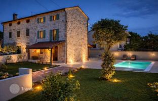 2-bedroom house 120 m² in Istria County for 580,000 €