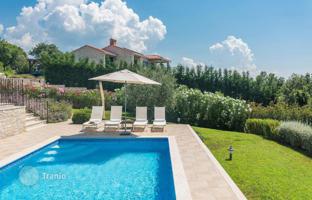 6-bedroom villa 355 m² in Višnjan for 1,390,000 €