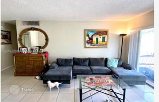 2-bedroom apartments in condo 98 m² in Doral for $340,000