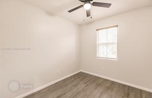 4-bedroom house 177 m² in Miami for $450,000