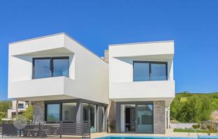 5-bedroom house 330 m² in Općina Kostrena for 1,900,000 €