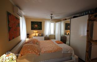 3-room house 150 m² in Kaštel Lukšić for 390,000 €