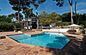 Modern villa with a large garden and a swimming pool on the first sea line, Sant Antoni de Calonge, Spain. Price on request