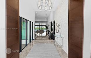 5-bedroom house 604 m² in Davie for $3,725,000