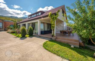 4-bedroom house 250 m² in Saguramo for $450,000