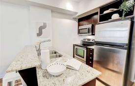 Apartment – The Queensway, Toronto, Ontario,  Canada for C$778,000