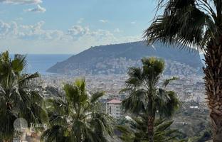 2-bedroom villa 280 m² in Alanya. Price on request