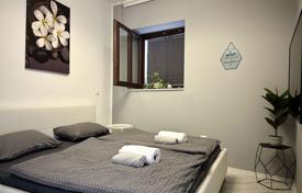 ISTRIA, POREČ — Apartment on the ground floor in the city center for 530,000 €