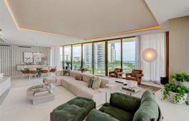 Condo – Collins Avenue, Miami, Florida,  USA for $7,900,000