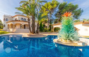 Two-storey villa with a pool, a garden, a spa and a barbecue area, Javea, Spain for 2,100,000 €