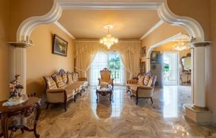 4-bedroom villa in Corfu for 1,200,000 €