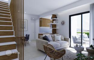 2-bedroom apartment 178 m² in Torrevieja for 330,000 €