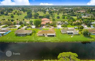 3-bedroom house 250 m² in Boynton Beach for $625,000