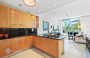1-bedroom apartments in condo 85 m² in Miami Beach for $719,000