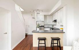 Apartment – Queen Street West, Old Toronto, Toronto,  Ontario,   Canada for C$989,000