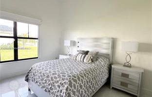 4-bedroom house 260 m² in Corkscrew for $580,000