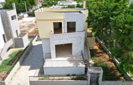 Unfinished three-storey house in Peloponnese, Greece for 180,000 €